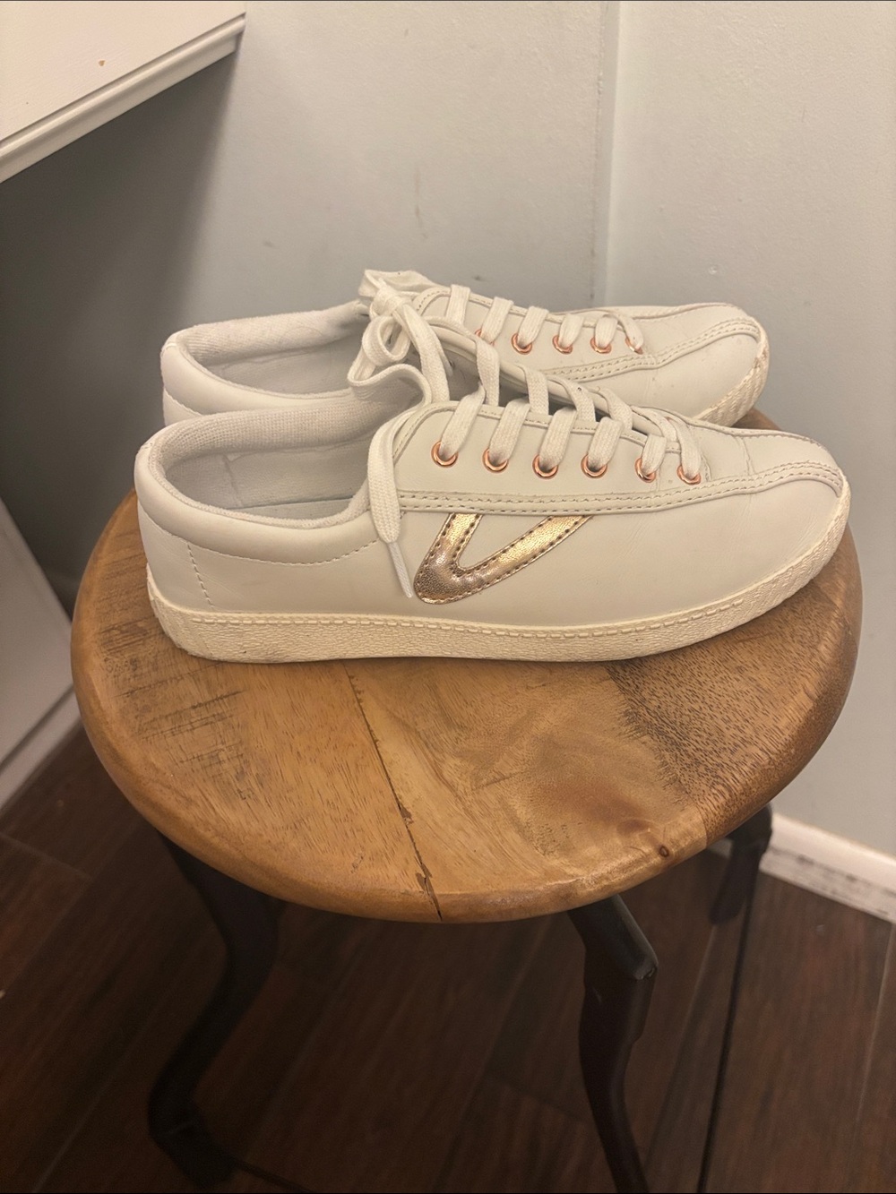 White Women's Tretorn Low-Top Sneakers with Rose Gold Accent nylite plus leather